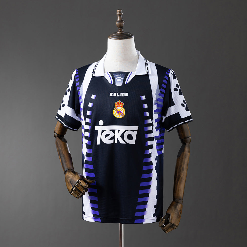 Retro Real Madrid visitante | Temporada 97/98